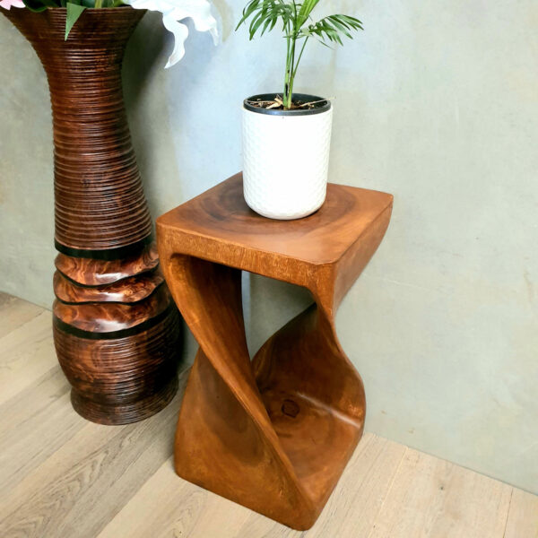 Fanno-Twisted Shape Wooden Stool Corner Table Lamp Table Hand Carved Raintree Wood